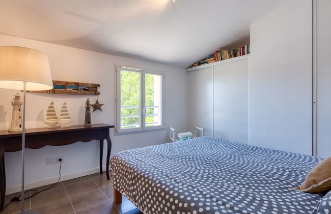 Casa de 4 quartos em Lacanau com piscina privada e jardim - Foto 17