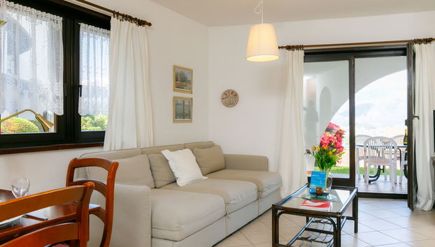 Apartment mit 2 Schlafzimmern in Gambarogno mit schwimmbad und garten - Foto 3