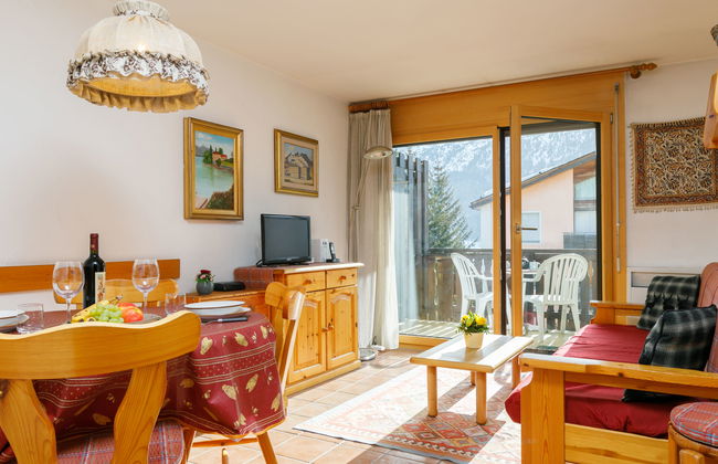 Apartamento de 2 quartos em Silvaplana com jardim - Foto 6