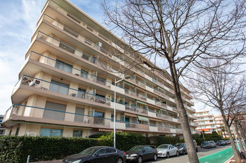 Foto 5 - Apartment mit 1 Schlafzimmer in Cagnes-sur-Mer mit terrasse und blick aufs meer