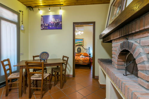 Photo 22 - 1 bedroom Apartment in Fucecchio with swimming pool and garden