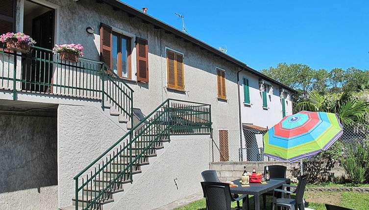 Foto 1 - Casa de 3 habitaciones en Dervio con jardín y vistas a la montaña