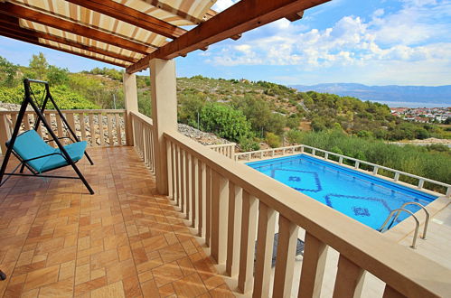 Foto 4 - Casa de 1 quarto em Sutivan com piscina privada e vistas do mar