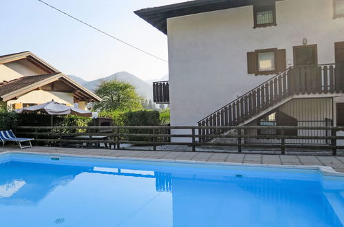 Photo 21 - 2 bedroom Apartment in Ledro with swimming pool and garden