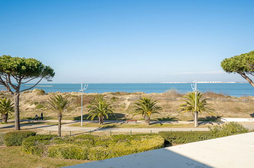 Photo 5 - Appartement de 1 chambre à Le Grau-du-Roi avec terrasse et vues à la mer