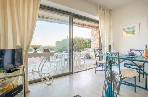 Foto 7 - Apartamento de 2 quartos em Fréjus com piscina e vistas do mar
