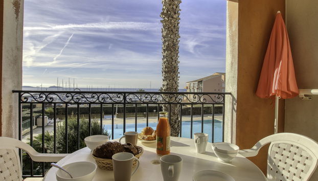 Apartamento de 2 quartos em Six-Fours-les-Plages com piscina e terraço - Foto 2