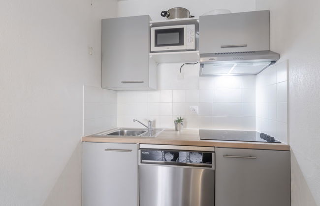 Apartamento de 2 quartos em Fréjus com piscina e terraço - Foto 11