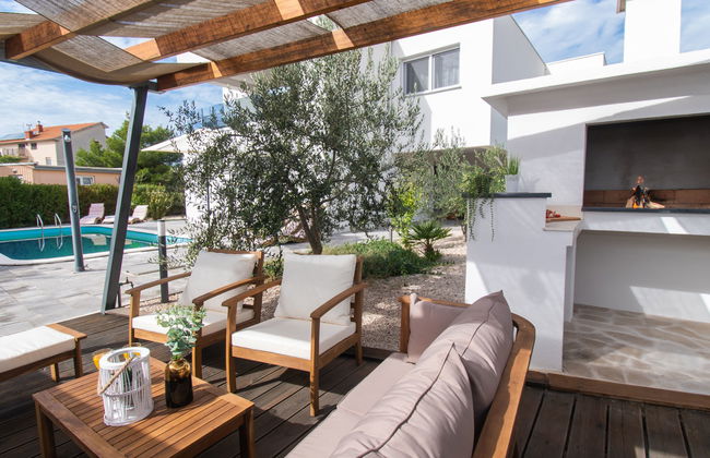 Casa de 5 quartos em Vodice com piscina privada e jardim - Foto 30