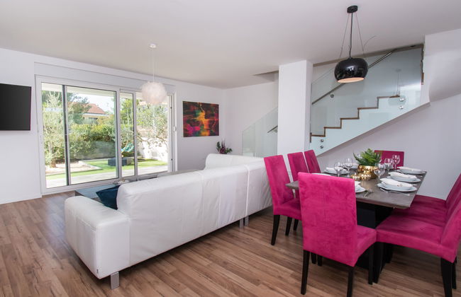 Casa de 5 quartos em Vodice com piscina privada e jardim - Foto 4