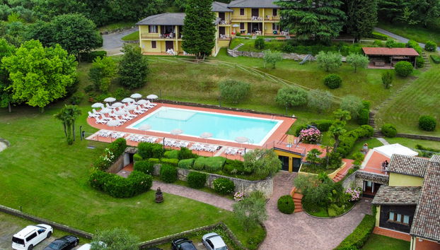 3 bedroom Apartment in Garda with swimming pool and garden - Photo 2