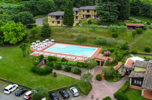 Foto 49 - Appartamento con 2 camere da letto a Garda con piscina e vista sulle montagne