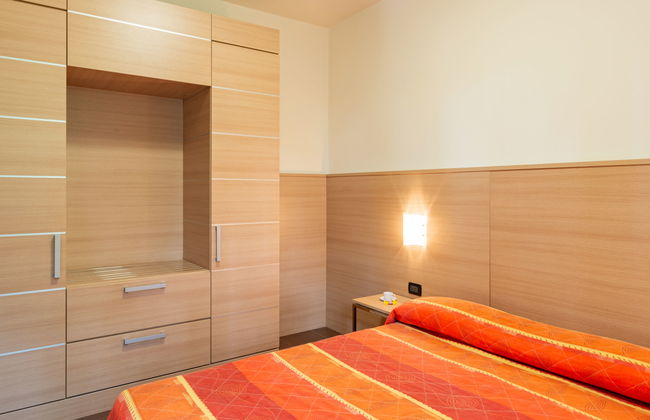 Apartamento de 3 quartos em Garda com piscina e jardim - Foto 13