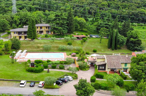 Photo 48 - Appartement de 2 chambres à Garda avec piscine et vues sur la montagne