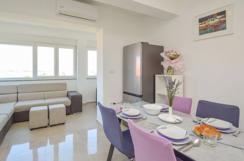 Photo 14 - 2 bedroom Apartment in Sibenik with sea view