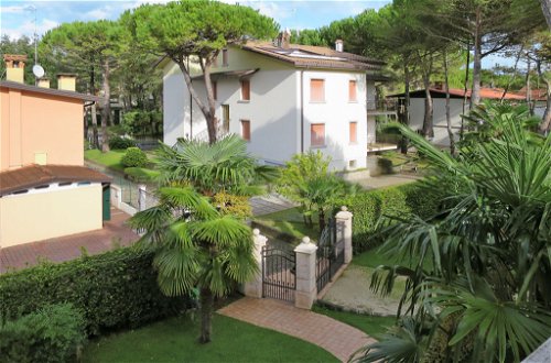 Photo 24 - Appartement de 2 chambres à Lignano Sabbiadoro avec piscine et vues à la mer