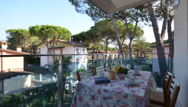 Apartment mit 3 Schlafzimmern in Lignano Sabbiadoro mit schwimmbad und garten - Foto 3
