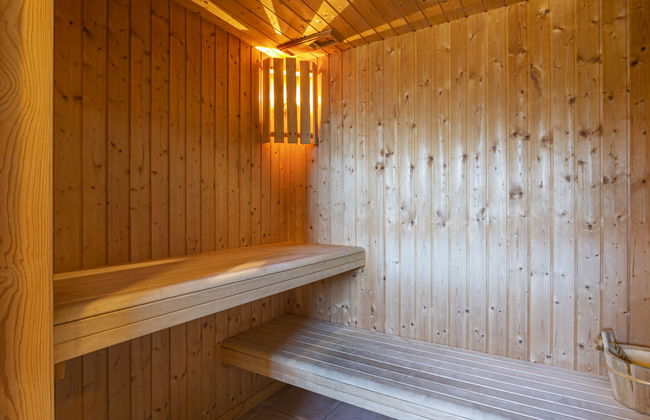 Casa de 8 quartos em Val-d'Illiez com terraço e sauna - Foto 24