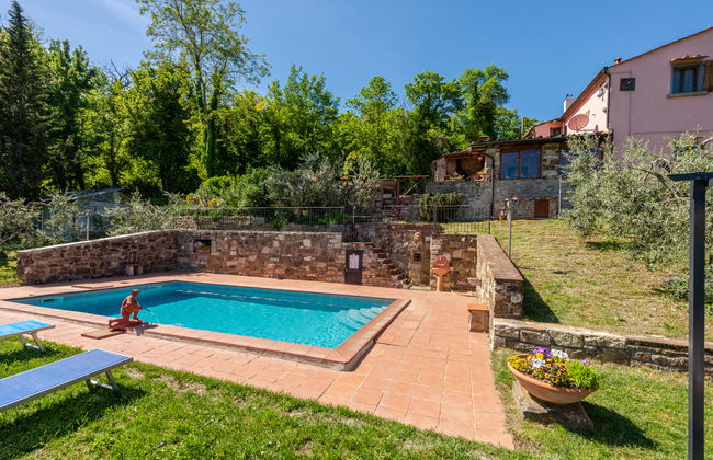 Casa de 5 quartos em Montieri com piscina privada e jardim - Foto 38