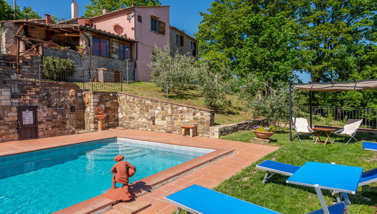 Maison de 5 chambres à Montieri avec piscine privée et jardin - Photo 1