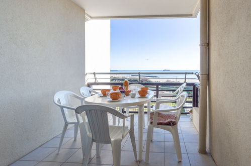 Foto 9 - Appartamento con 2 camere da letto a Agde con piscina e vista mare