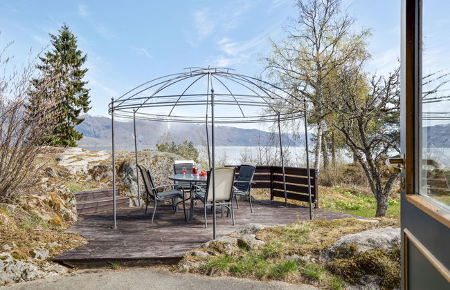 Casa de 3 quartos em Balestrand com jardim e terraço - Foto 2