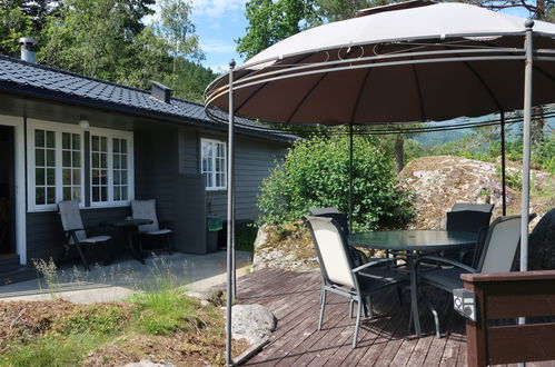 Photo 17 - 2 bedroom House in Balestrand with garden and terrace