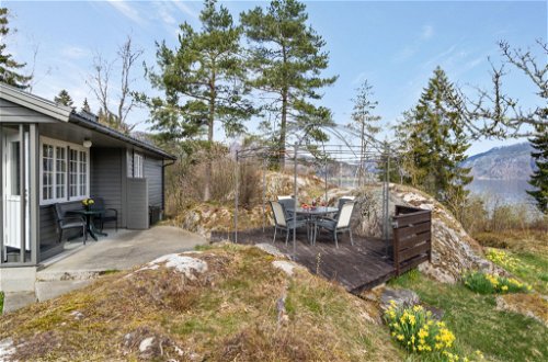 Foto 23 - Casa de 2 habitaciones en Balestrand con jardín y terraza