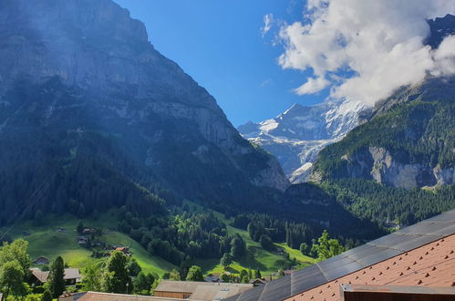 Foto 48 - Appartamento con 3 camere da letto a Grindelwald con giardino