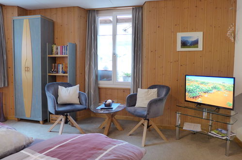 Foto 4 - Apartamento en Lauterbrunnen con jardín