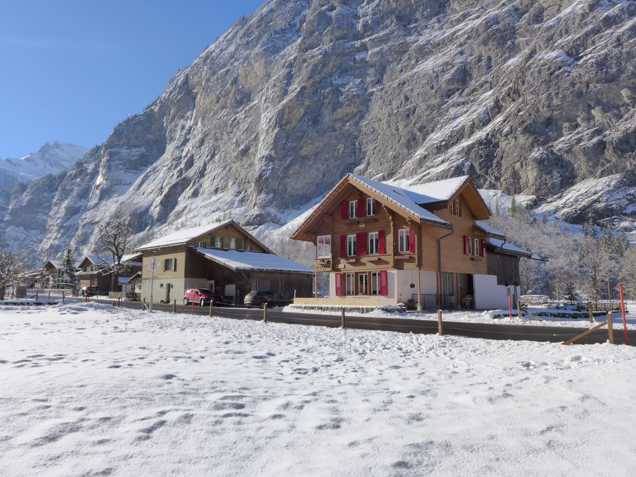 Foto 23 - Apartamento em Lauterbrunnen com jardim e vista para a montanha