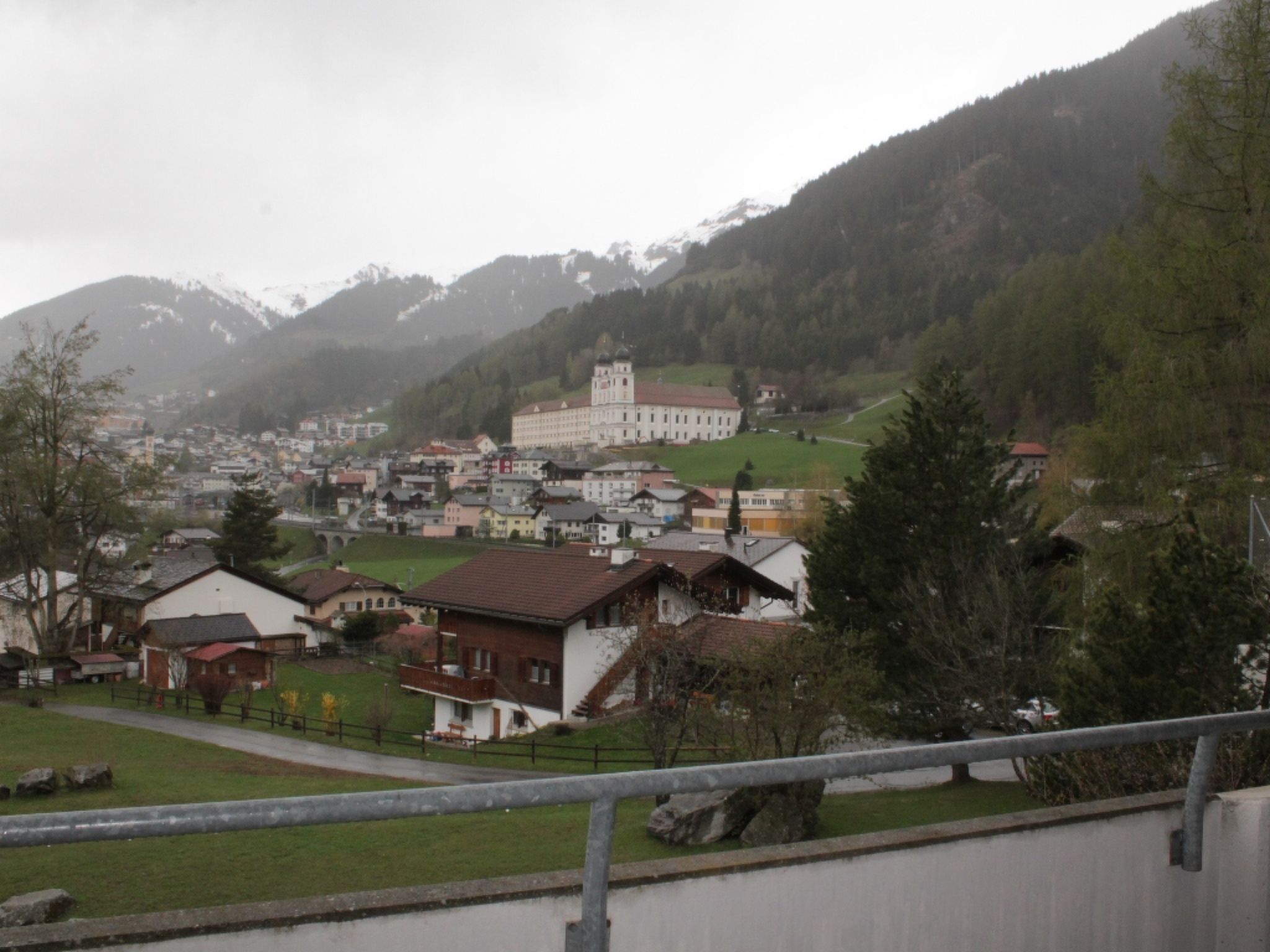 Foto 3 - Apartamento de 3 habitaciones en Disentis/Mustér con vistas a la montaña