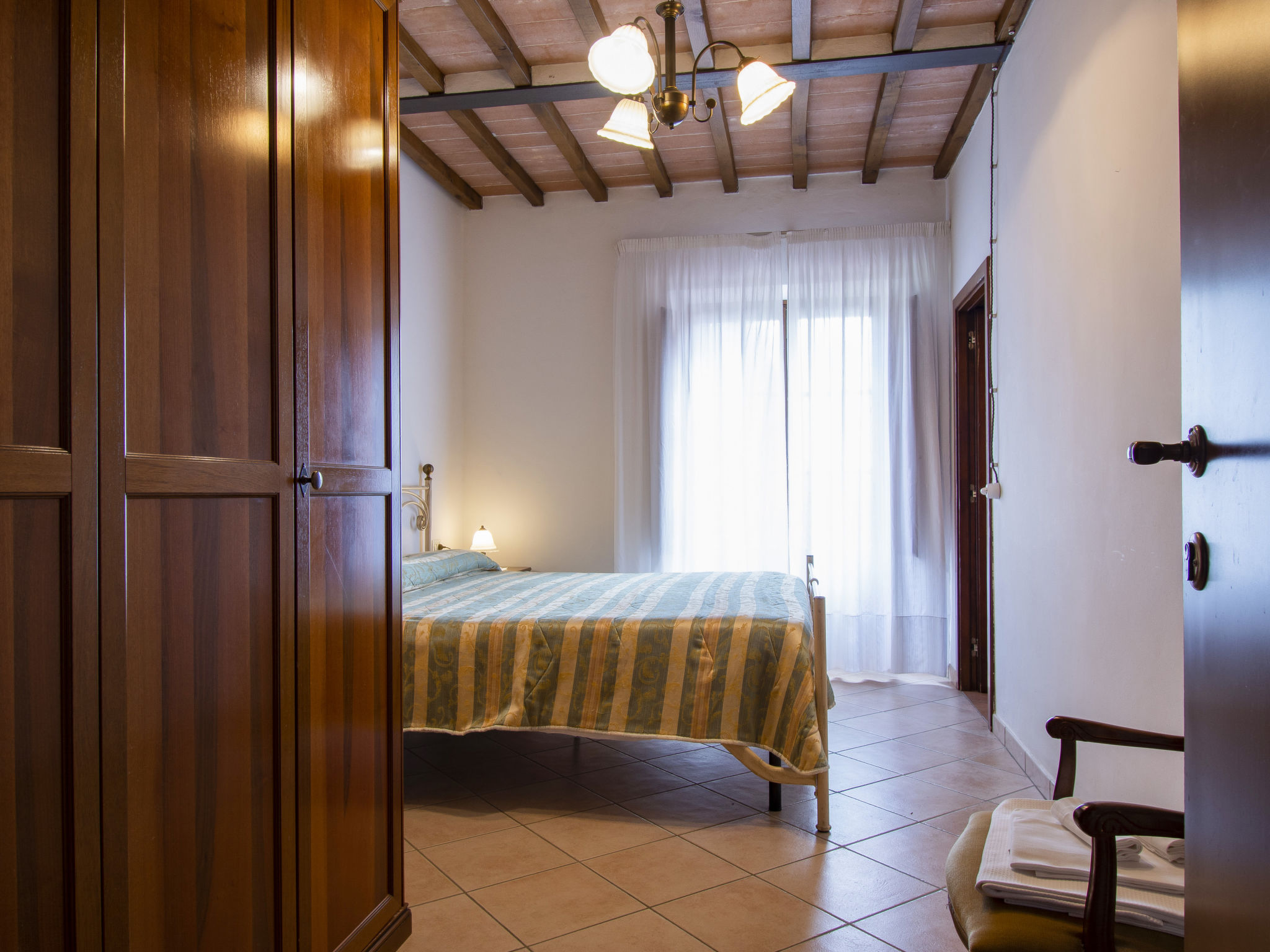 Foto 11 - Appartamento con 3 camere da letto a Certaldo con piscina e giardino