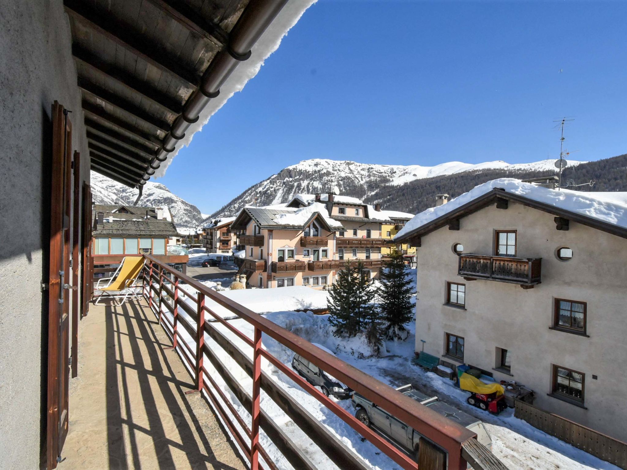 Photo 21 - Appartement de 3 chambres à Livigno avec vues sur la montagne