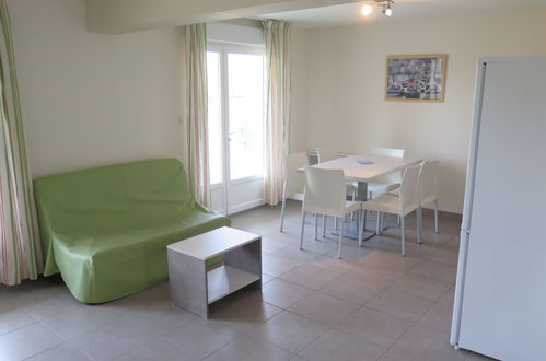 Foto 6 - Appartamento con 2 camere da letto a Vieux-Boucau-les-Bains con vista mare