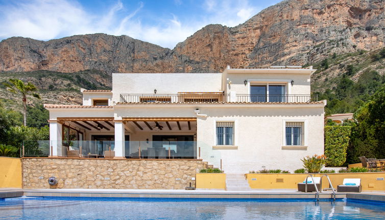 Photo 1 - Maison de 4 chambres à Jávea avec piscine privée et jardin