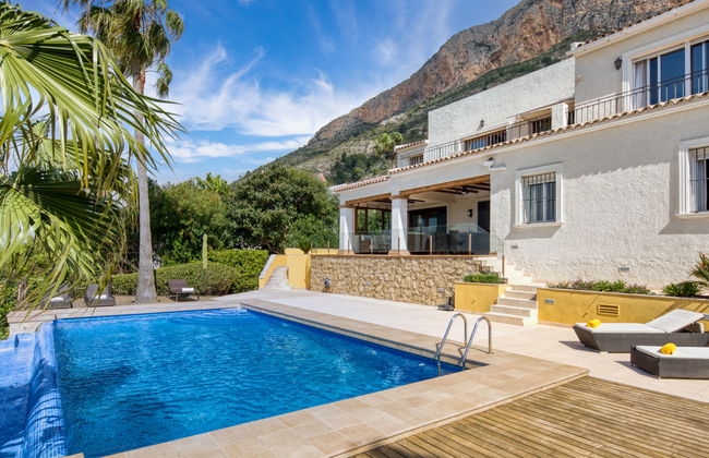 Casa de 5 quartos em Jávea com piscina privada e jardim - Foto 42