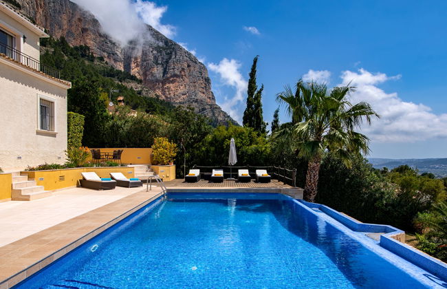 Casa de 5 quartos em Jávea com piscina privada e jardim - Foto 38