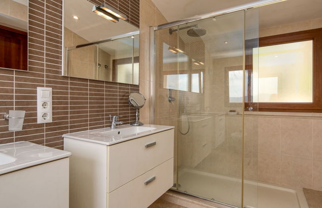 Casa de 5 quartos em Jávea com piscina privada e jardim - Foto 26