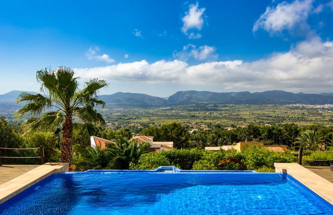 Casa de 5 quartos em Jávea com piscina privada e jardim - Foto 2