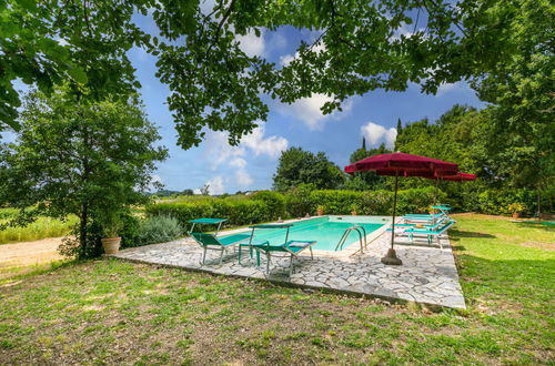 Foto 72 - Casa de 4 quartos em Larciano com piscina privada e jardim