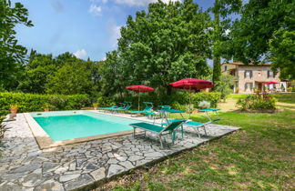 Foto 1 - Casa de 4 habitaciones en Larciano con piscina privada y jardín
