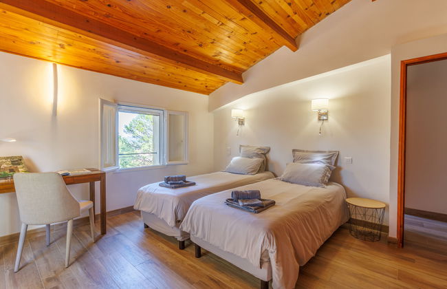 Casa de 5 quartos em Saint-Hilaire-d'Ozilhan com piscina privada e jardim - Foto 14
