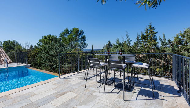 Haus mit 5 Schlafzimmern in Saint-Hilaire-d'Ozilhan mit privater pool und garten - Foto 3