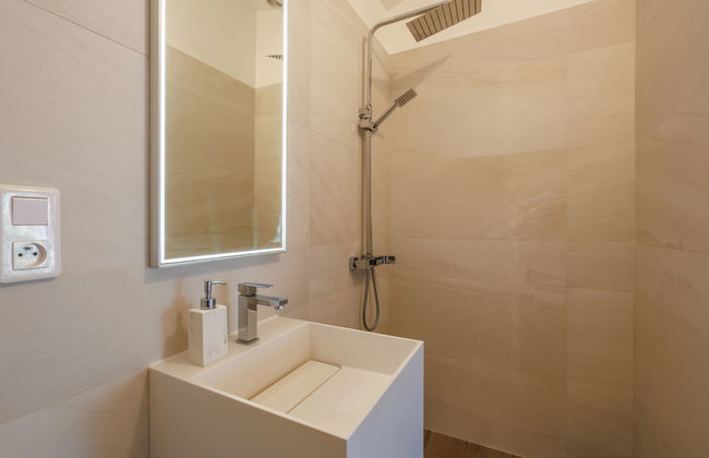 Casa de 5 quartos em Saint-Hilaire-d'Ozilhan com piscina privada e jardim - Foto 26
