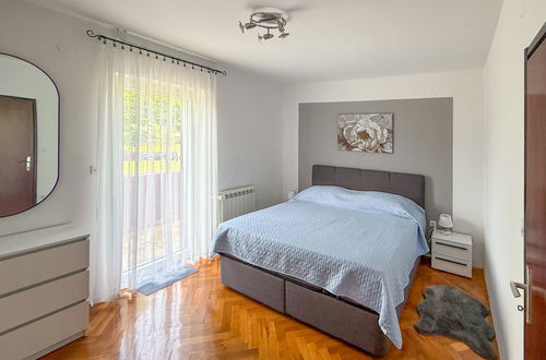 Foto 3 - Apartamento de 2 quartos em Marčana com jardim e terraço