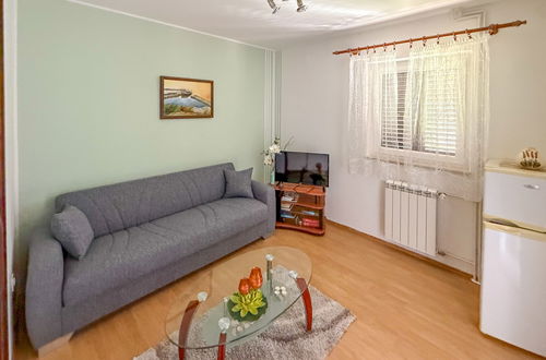 Foto 2 - Apartamento de 2 quartos em Marčana com jardim e terraço