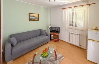 Foto 2 - Apartamento de 2 quartos em Marčana com jardim e terraço