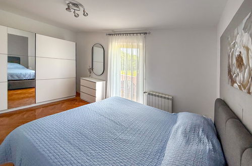 Foto 9 - Apartamento de 2 quartos em Marčana com jardim e terraço