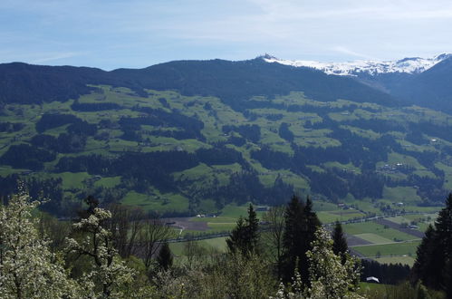 Foto 19 - Appartamento con 4 camere da letto a Fügenberg con vista sulle montagne